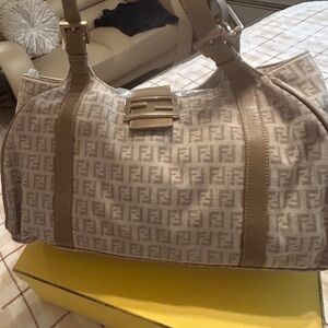 Fendi Logo Pattern Shoulder Bag in Beige and Brown